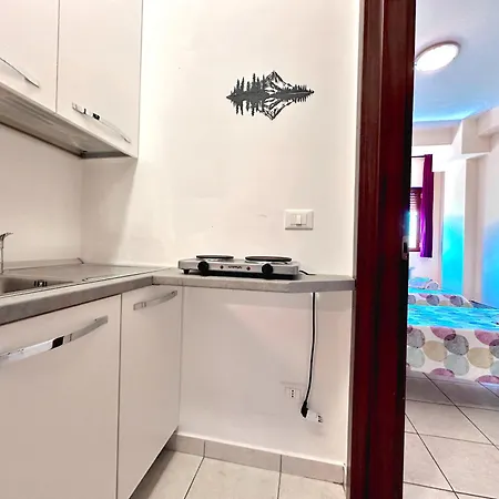 Casa de hóspedes La Via Roma 3*