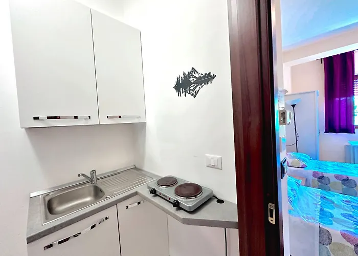 La Via Roma בית הארחה